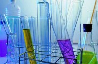 2，6-二氯苯胺的性质、作用和合成方法